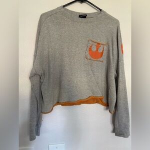 Her Universe — Star Wars Resistance cropped crewneck sweatshirt size medium